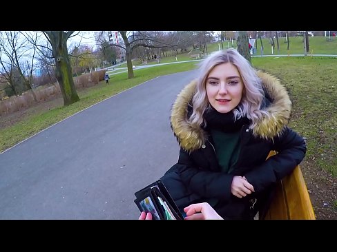 ❤️ Gleypir heitt ásamt ókunnugra fyrir peninga - blástur í garðinum eftir Evu Elfie ️❌ Fokking á klám is.tvmarket.top ☑